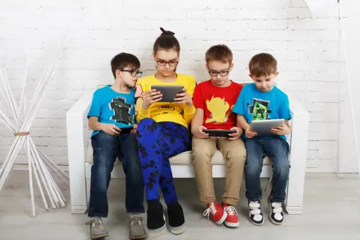 EU KIDS ACT – konec digitálního divokého západu a nastavení pravidel pro ochranu dětí