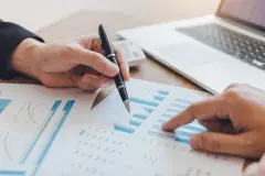 Ilustrační foto: Investice a výnos (Zdroj: Adobe Stock)